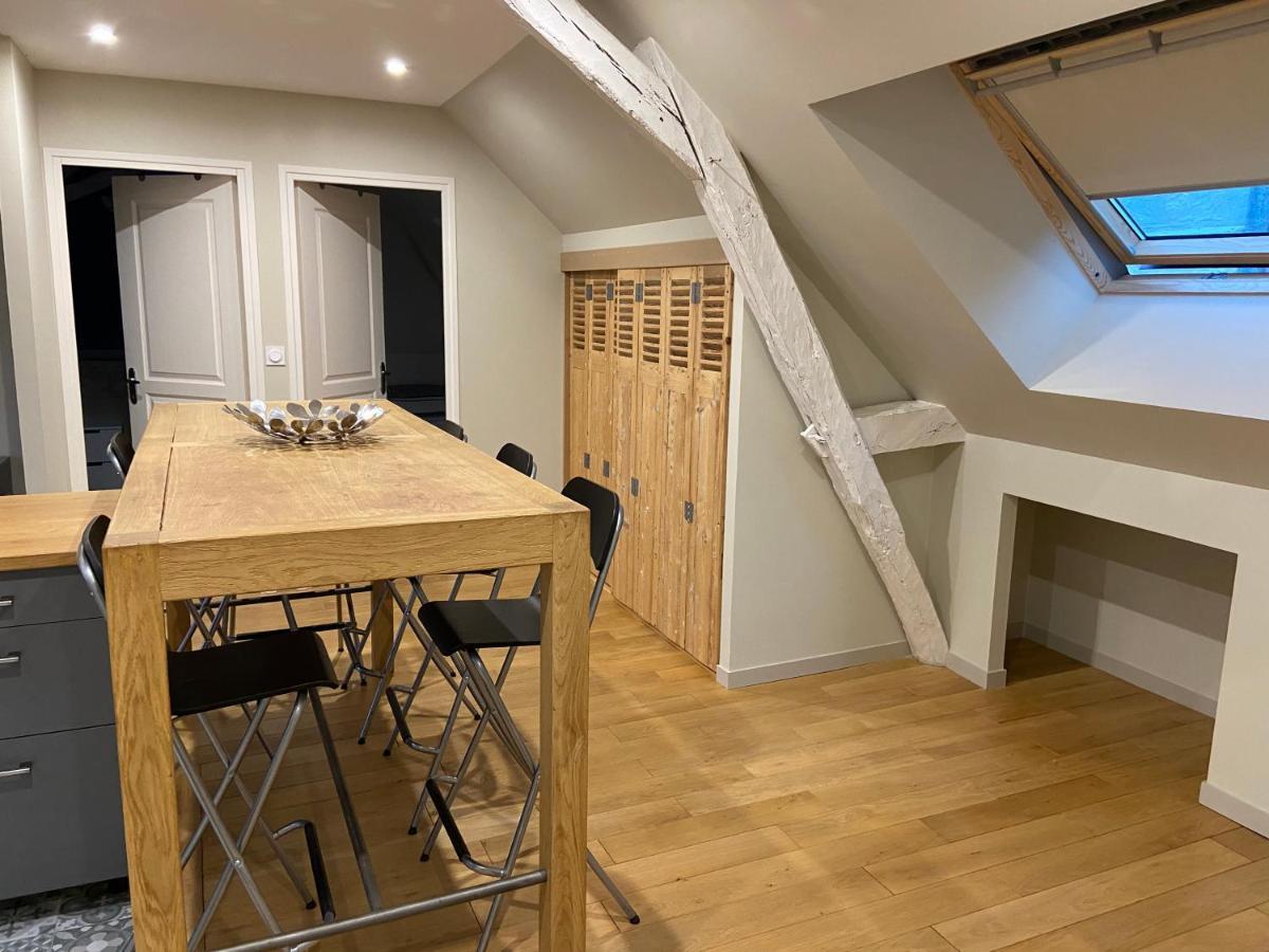 Appartement Du Chateau De La Caillerie Avoine Εξωτερικό φωτογραφία