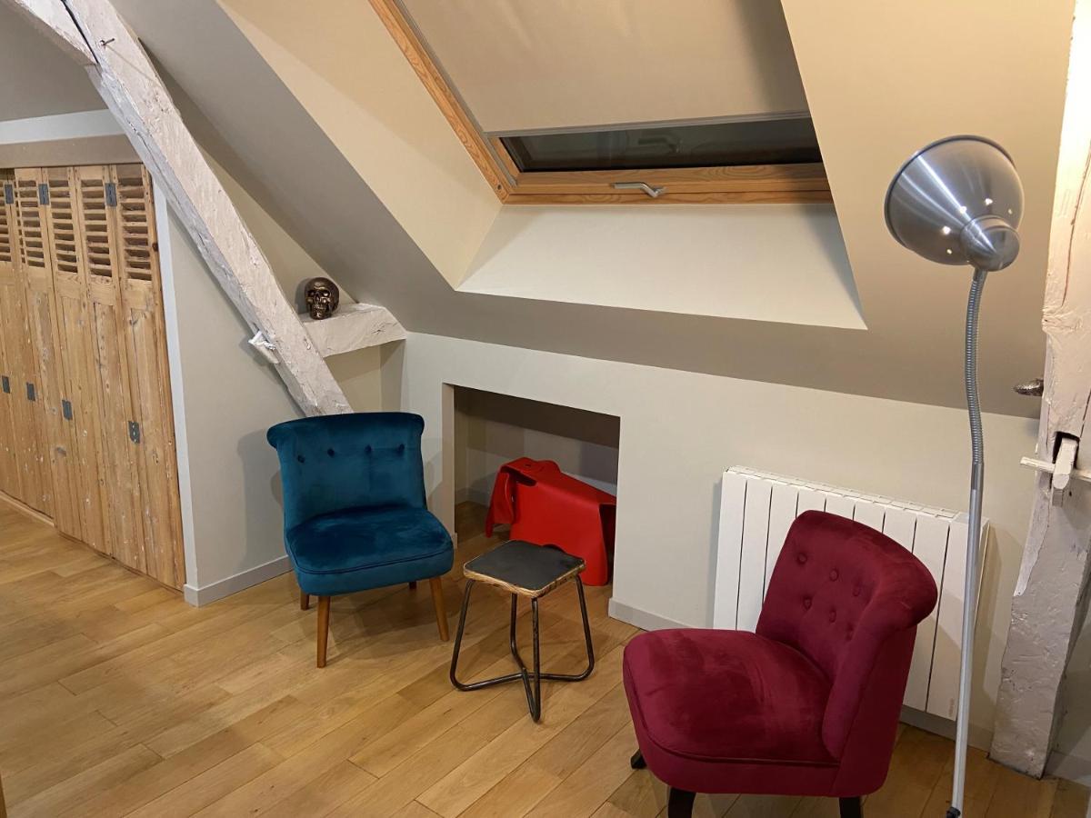 Appartement Du Chateau De La Caillerie Avoine Εξωτερικό φωτογραφία